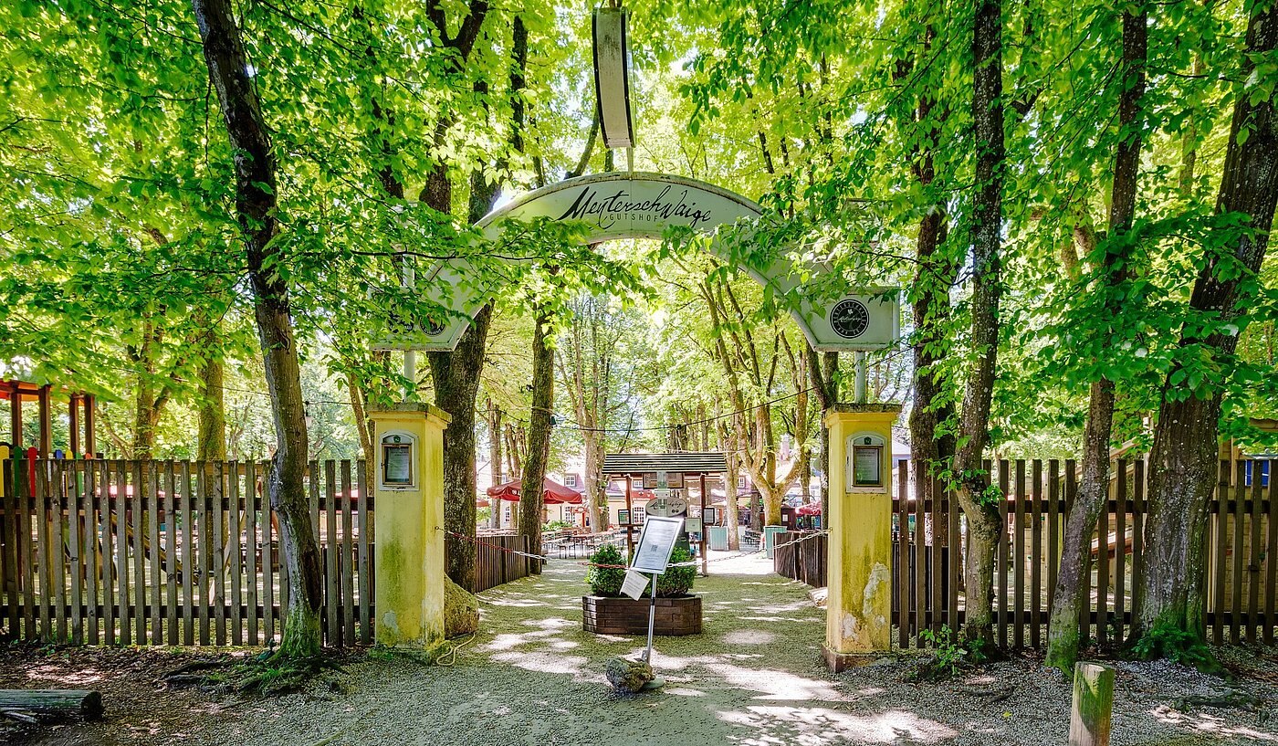 Apartment with 3 room | München-Harlaching | 2103ML3 | Menterschwaige