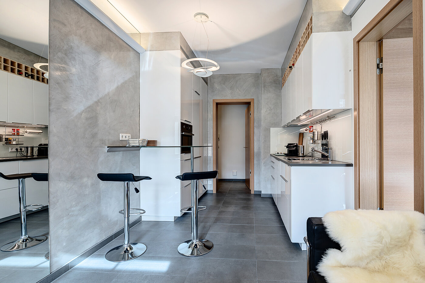 Apartment with 2 room | München-Au | 70387 | Wohnen/Kochen