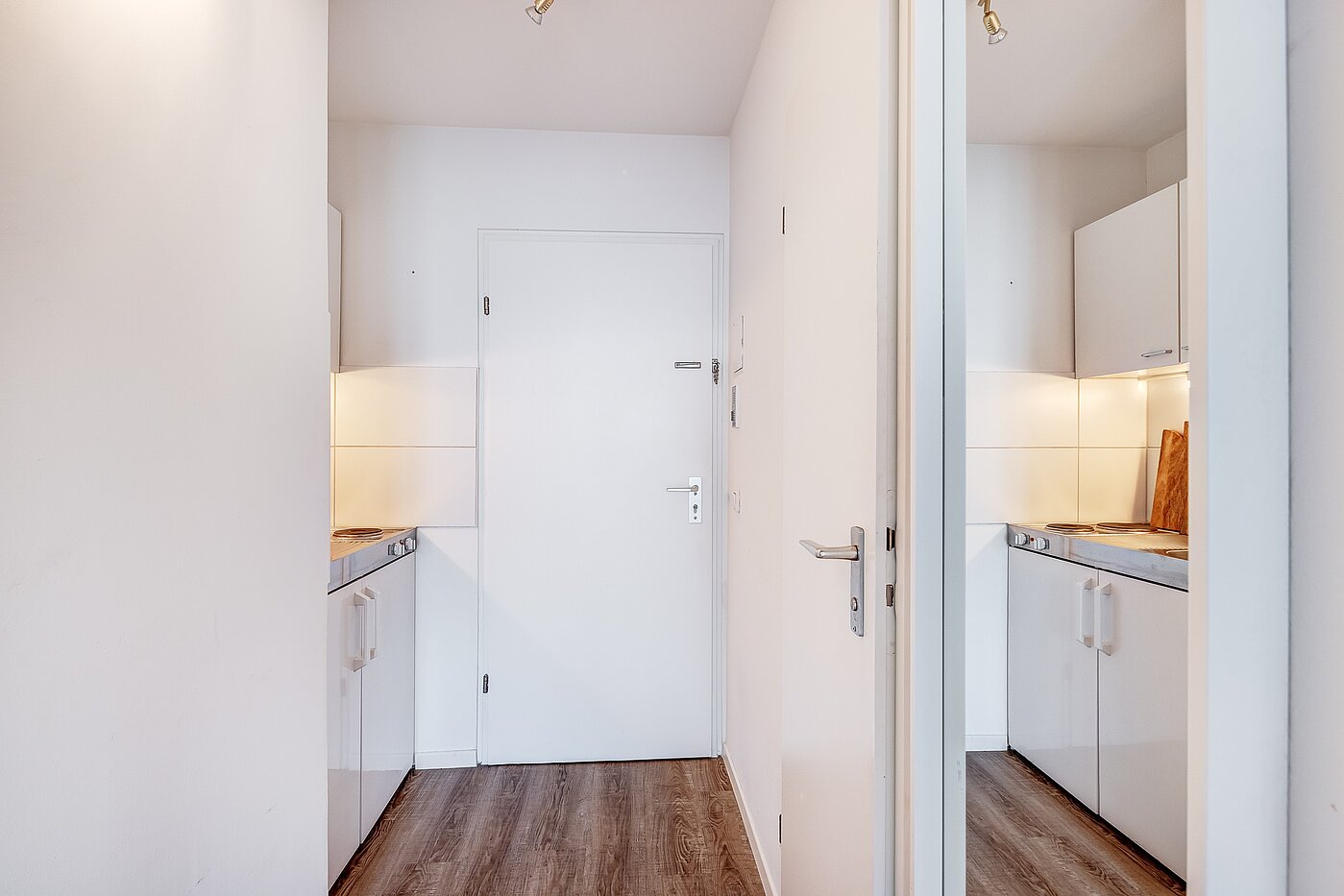 Apartment with 1 room | München-Maxvorstadt | 2110ML7 | Flur
