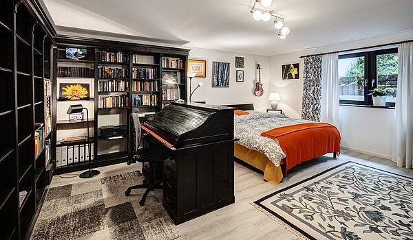 Detached house with 4 room | Neubiberg | 70429 | Schlafzimmer Souterrain