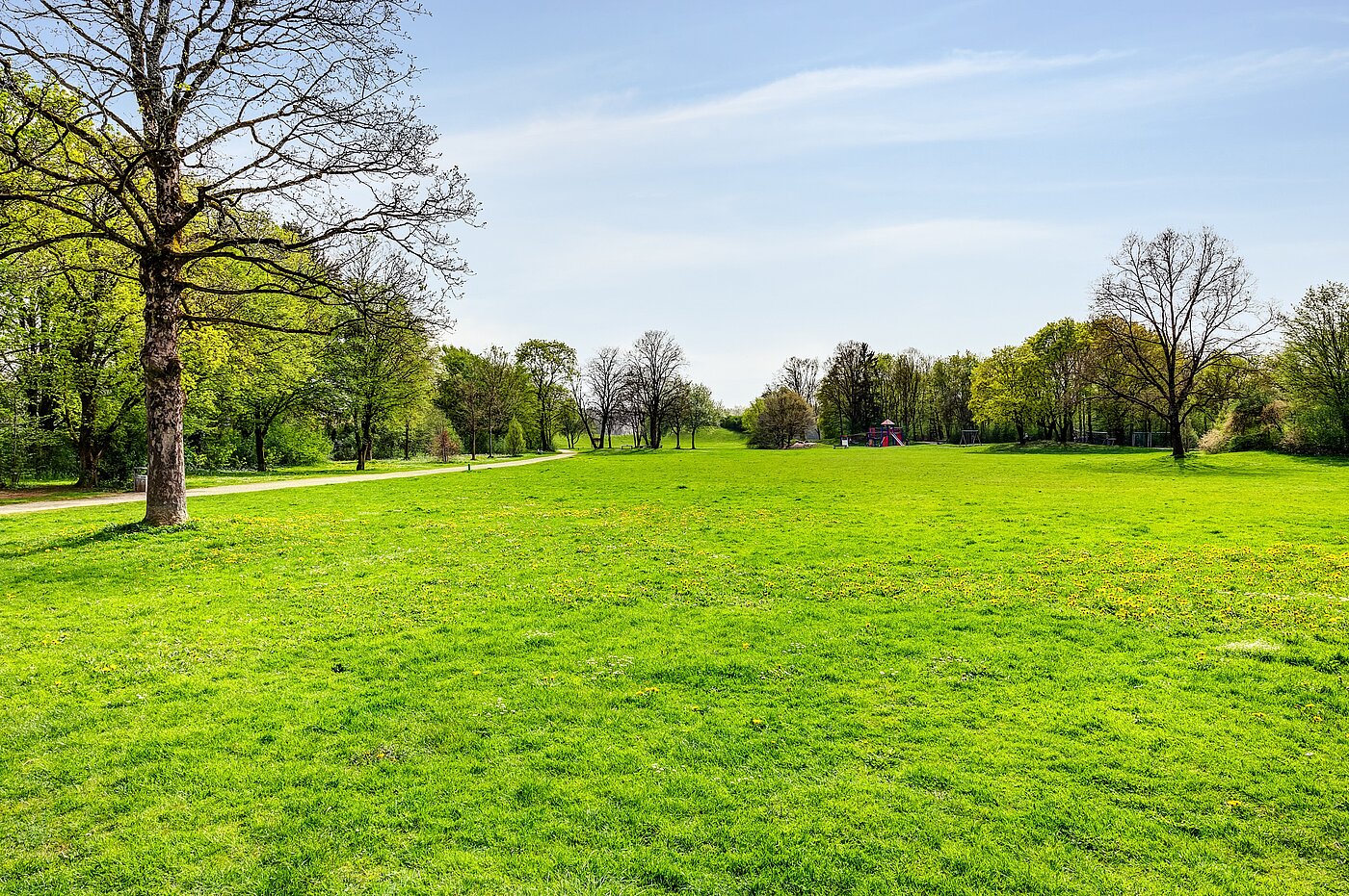 Semi-detached House with 4 room | München-Solln | 70120 | Leben im Grünen