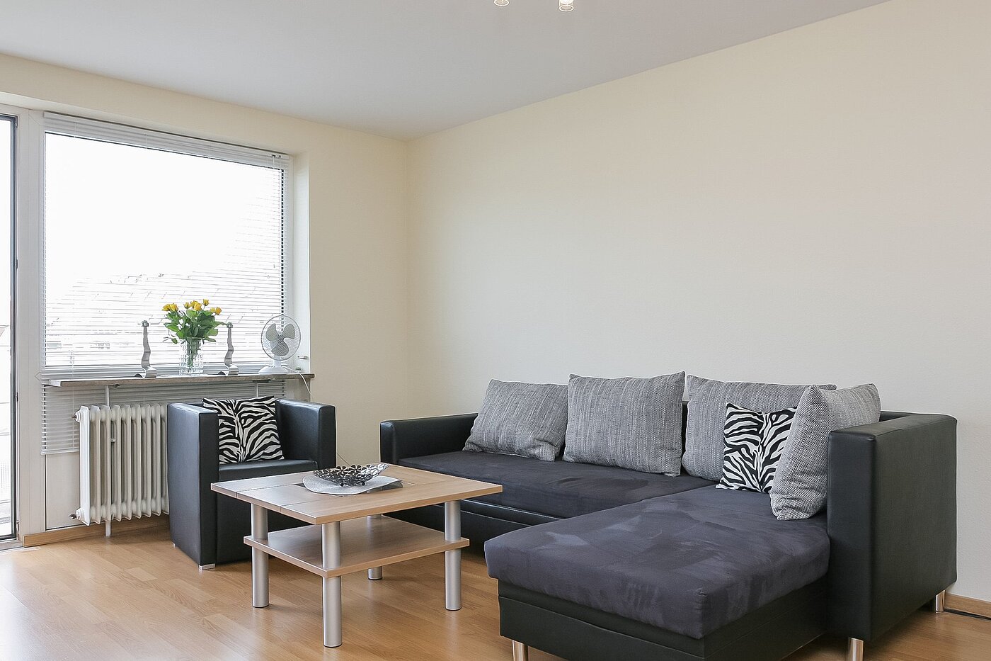 Apartment with 2 room | München-Nymphenburg | 1805ML3 | Gemütliche Sitzecke