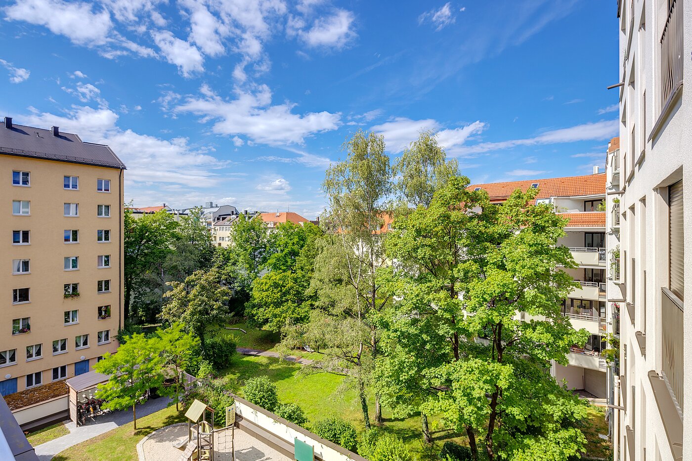 Apartment with 3 room | 70046 | ...und begrünten Innenhof