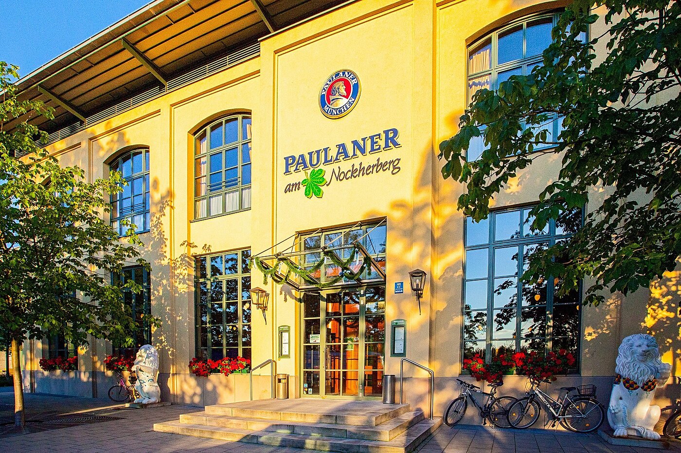 Apartment with 3 room | München-Au | 2003ML17 | Nahegelegener Biergarten