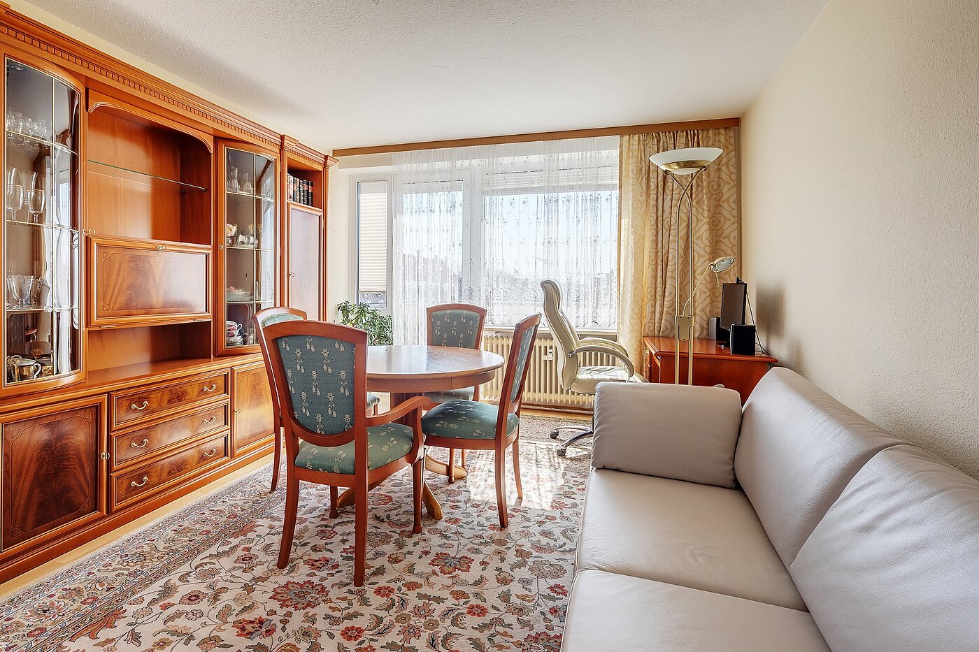 Apartment with 2 room | München-Sendling-Westpark | 2003ML10 | Helles Wohnzimmer...