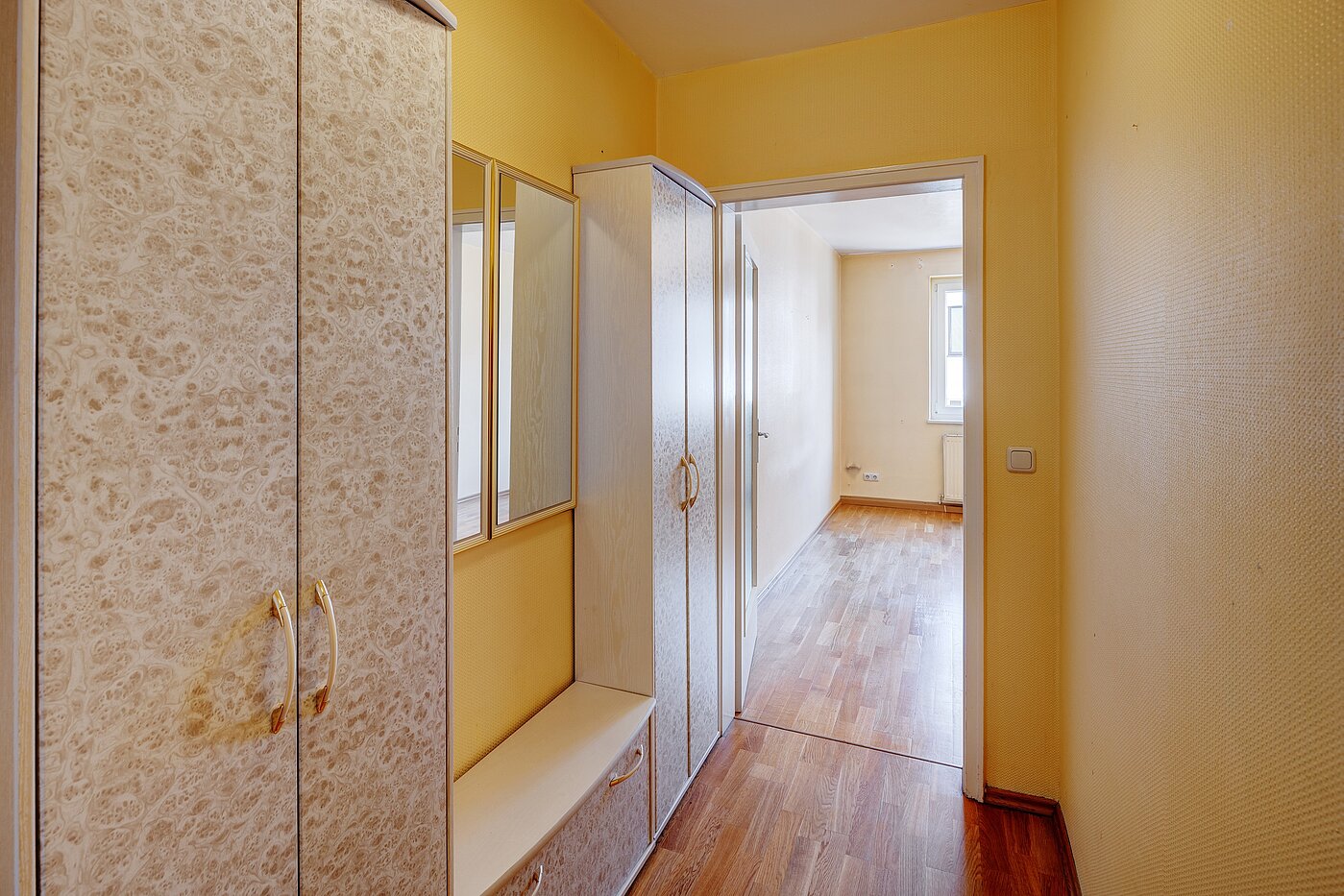 Apartment with 2 room | 70075 | Stellfläche