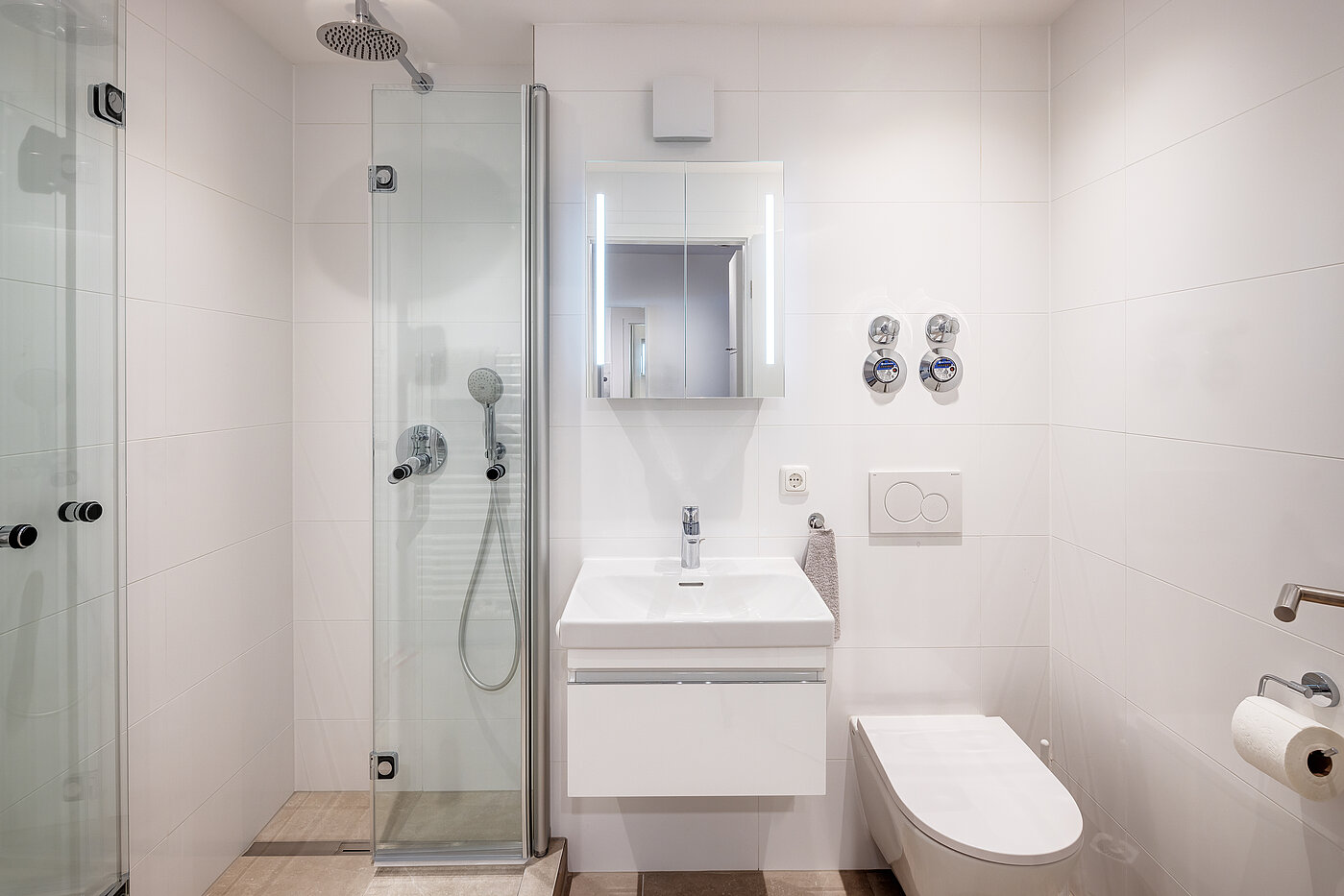 Apartment with 1 room | München-Milbertshofen | 704371 | Schönes Bad...