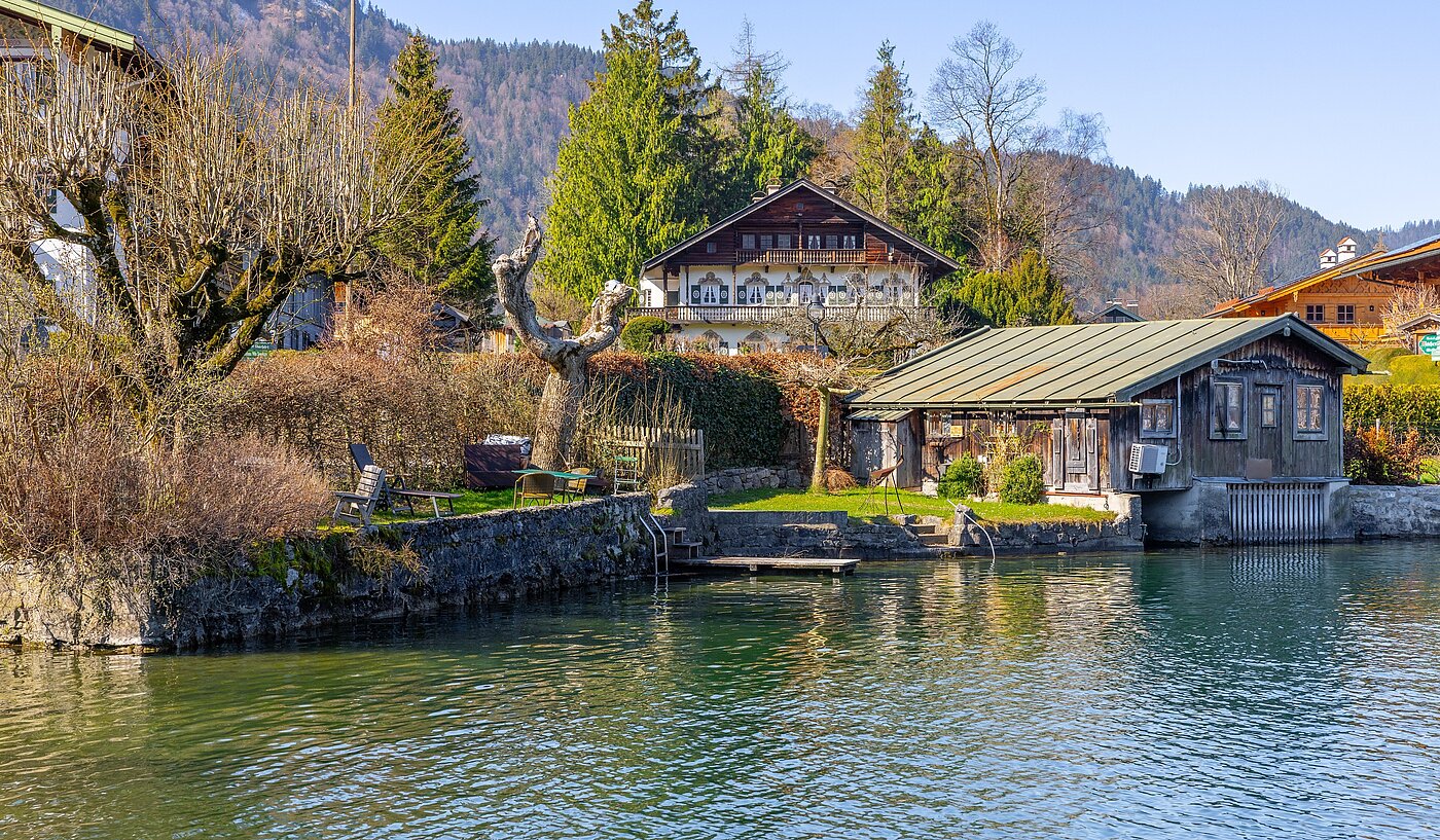 Mehrfamilienhaus with 11 room | Rottach-Egern | 70215 | auf das Seegrundstück....