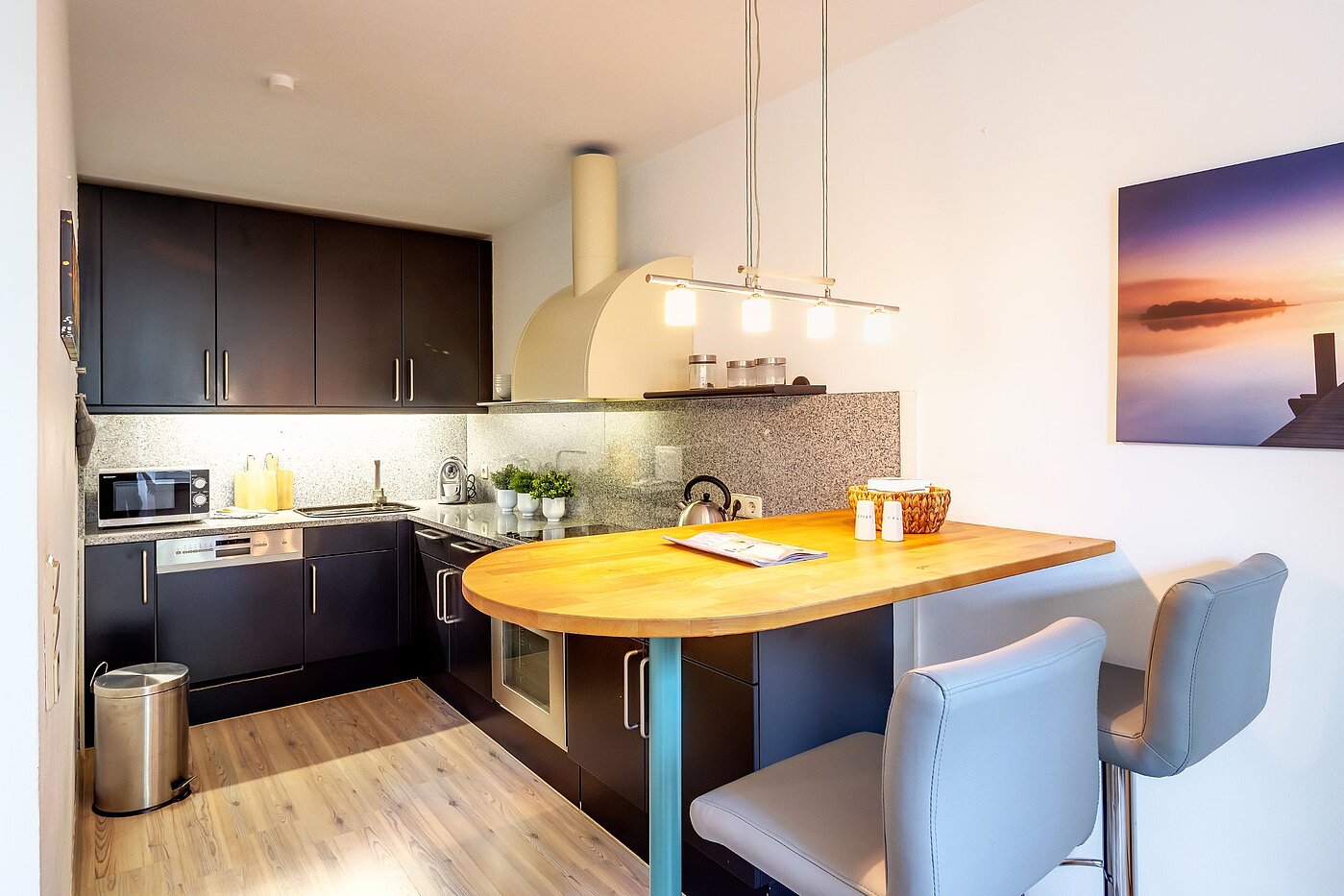 Apartment with 2 room | München-Nymphenburg | 2107ML3 | Offene Einbauküche, hochwertig