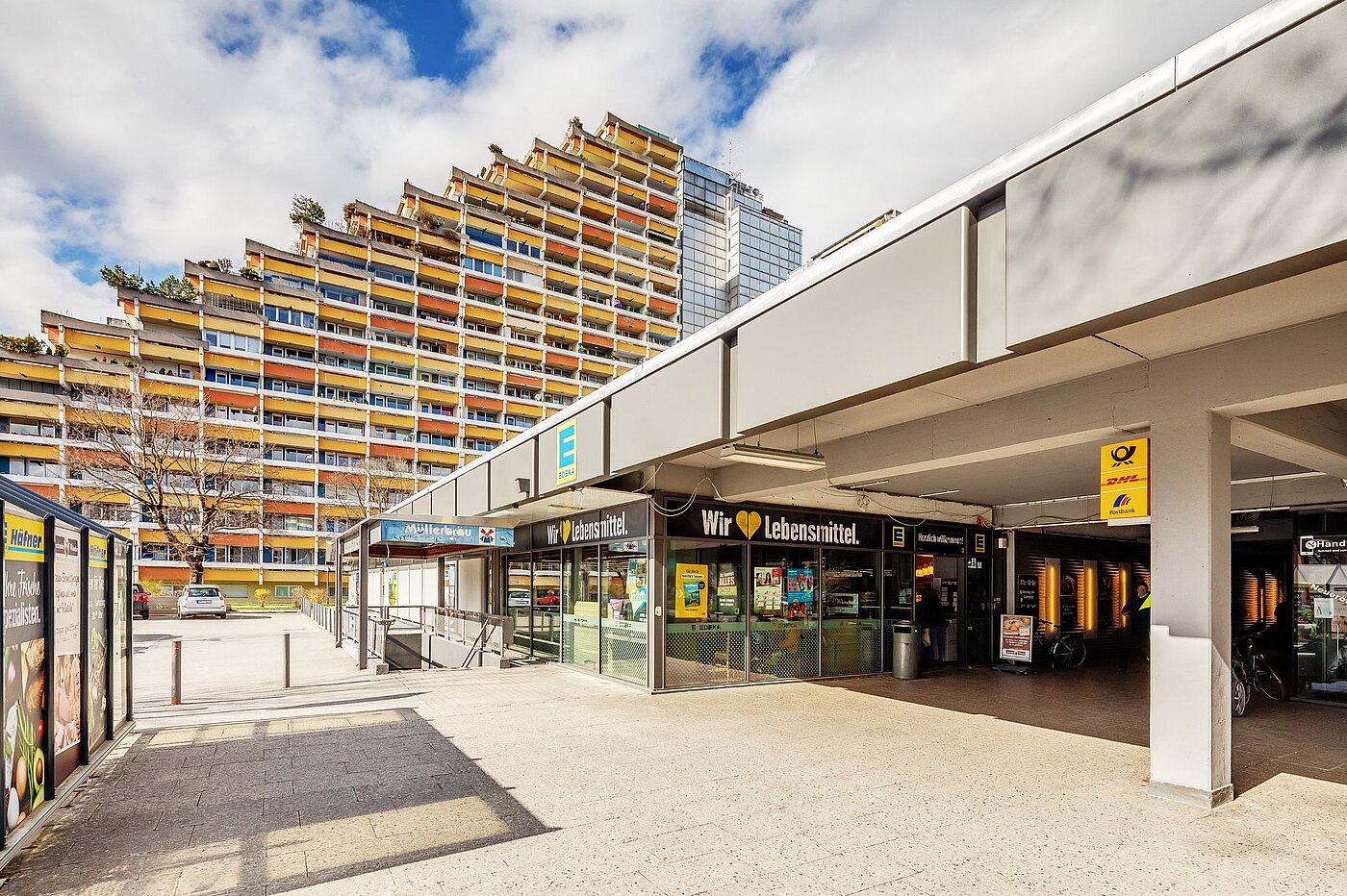 Apartment with 2 room | 2002ML7 | Einkaufsmöglichkeiten