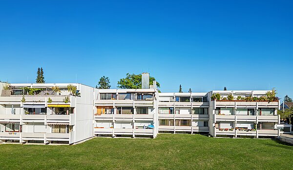 Apartment with 1 room | München-Feldmoching | 70466 | Ansicht vom Innenhof aus