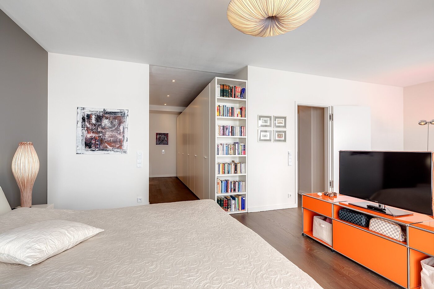 Apartment with 5 room | München-Maxvorstadt | 1807ML1 | Blick zum Schrankraum