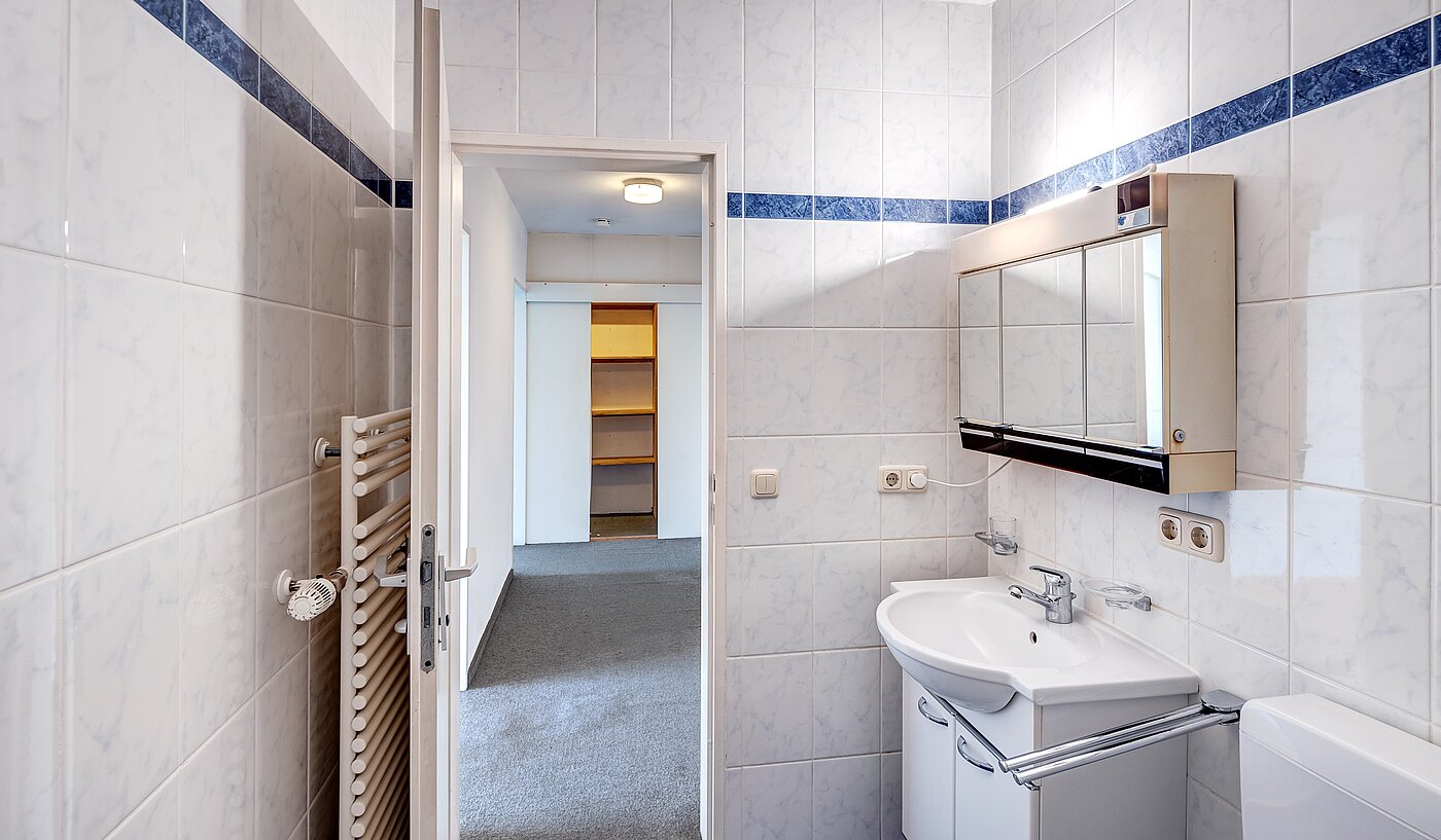 Apartment with 2 room | München-Freimann | 70158 | ...und Handtuchheizkörper