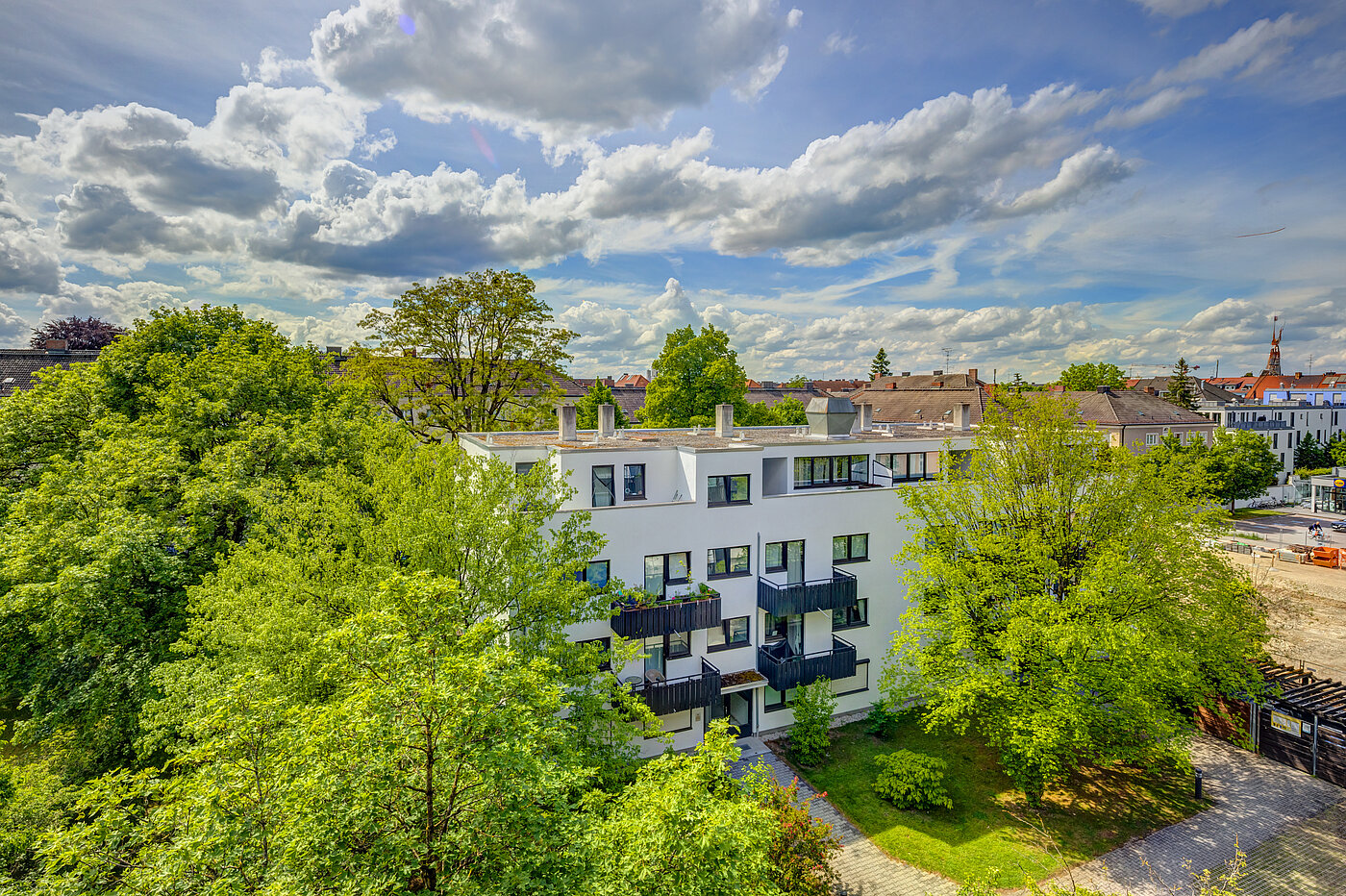 Apartment with 1 room | München-Milbertshofen | 70437 | Grüne Aussichten