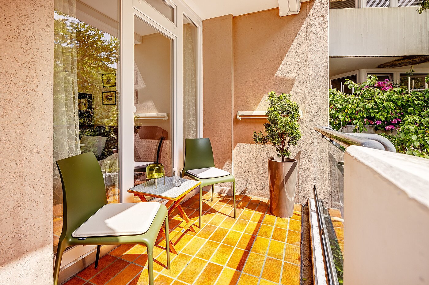 Apartment with 2.5 room | München-Nymphenburg | 2204ML61 | Sonniger Balkon...