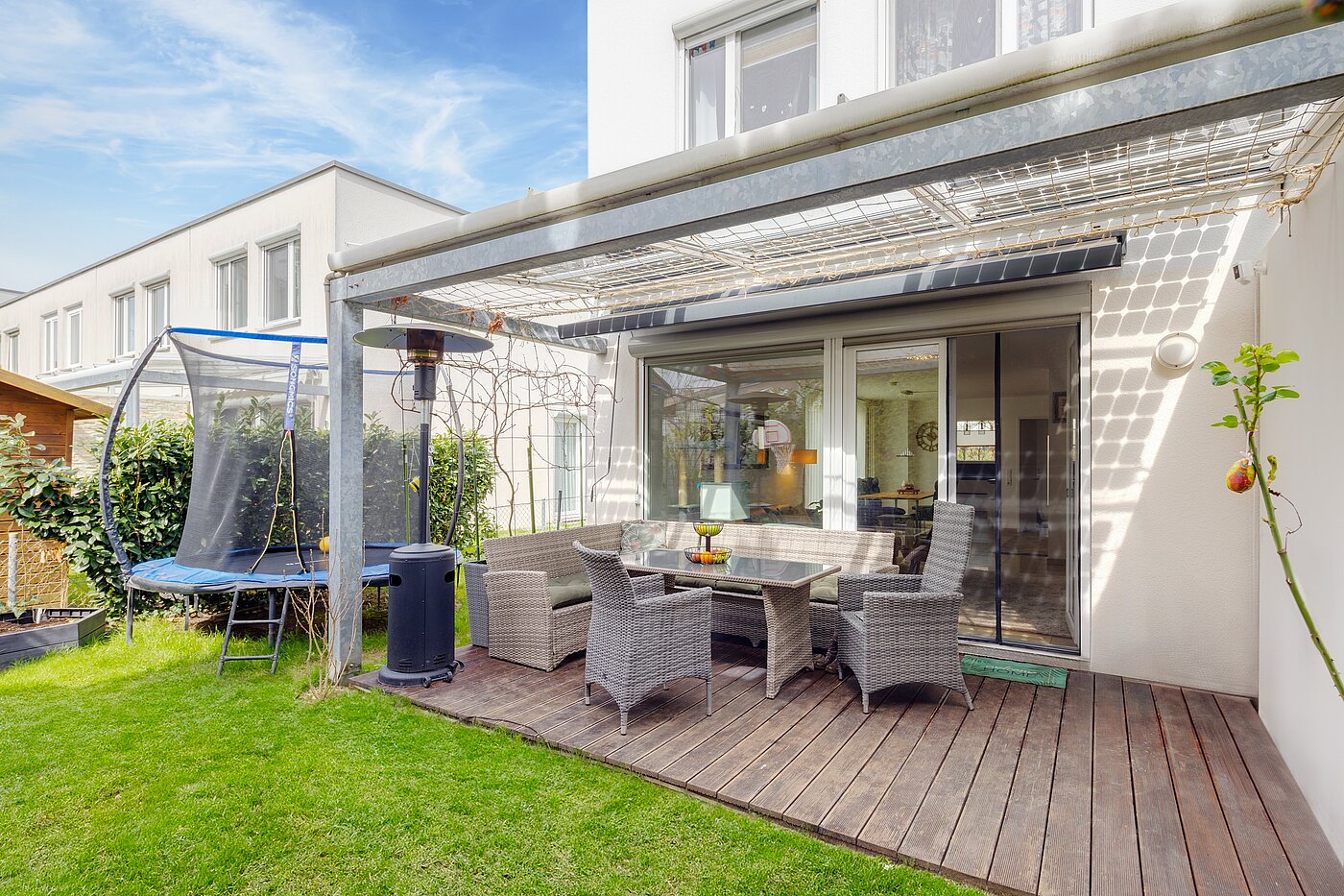 Semi-detached House with 5 room | Unterföhring | 70119 | Sonnige Terrasse