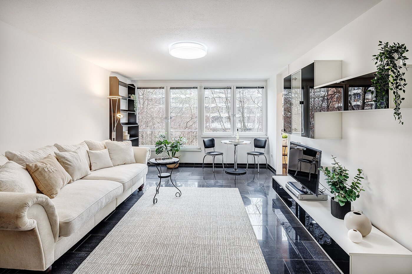 Apartment with 1.5 room | München-Au | 2112ML2 | Ansprechender Wohnbereich...