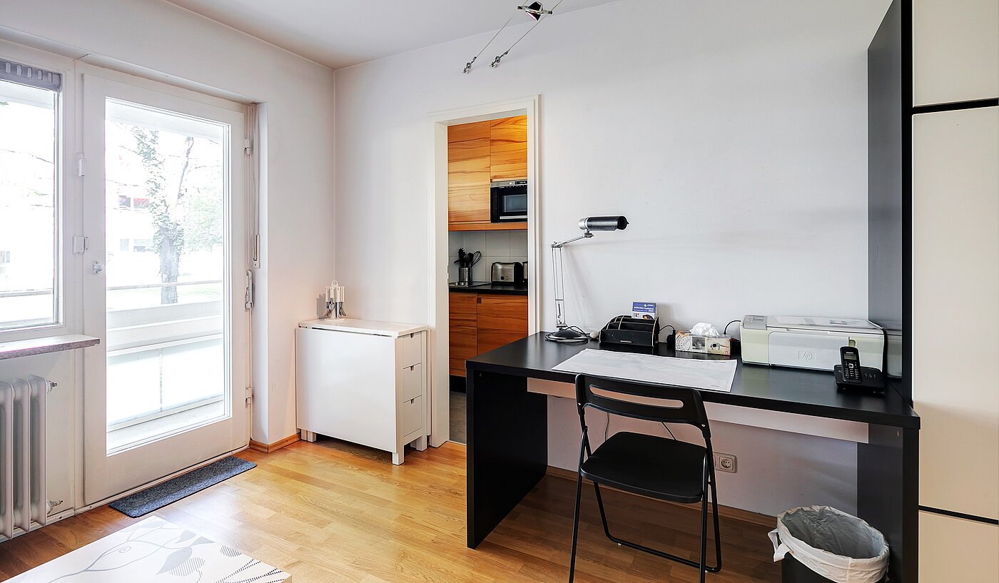 Ground floor apartment with 1 room | München-Nymphenburg | 2203ML1 | ...Arbeiten...