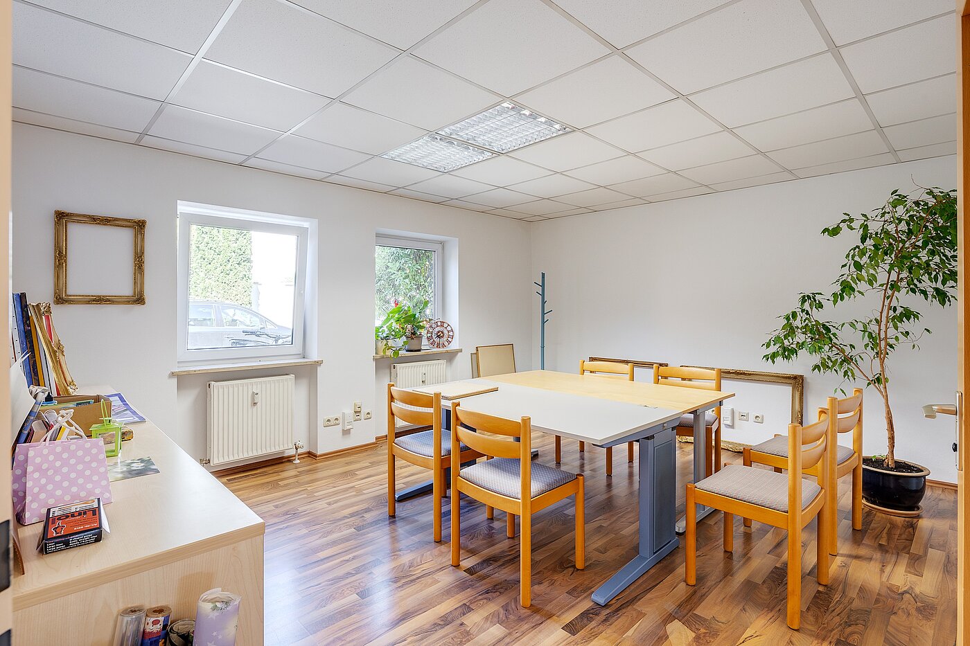 Büro with 9 room | Weilheim in Oberbayern | 2108ML44 | Kleiner Besprechungsraum