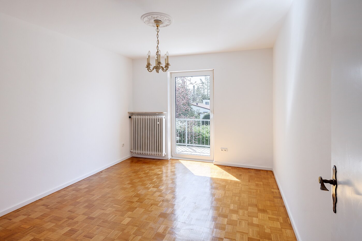 Semi-detached House with 4 room | München-Solln | 70120 | Erstes Schlafzimmer