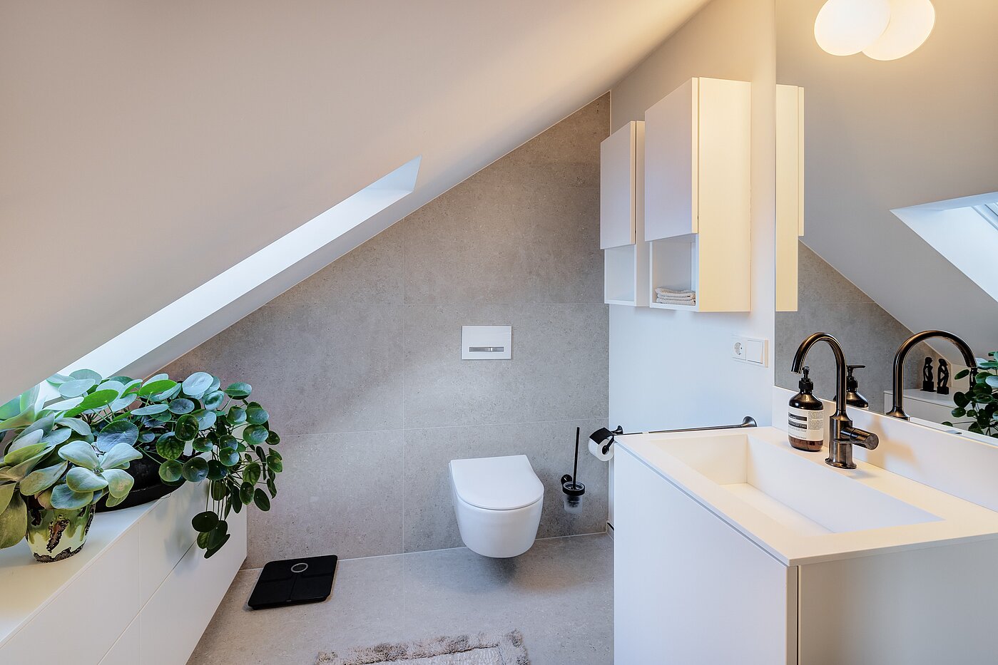 Corner townhouse with 6 room | München-Trudering | 70191 | Gäste-WC mit...