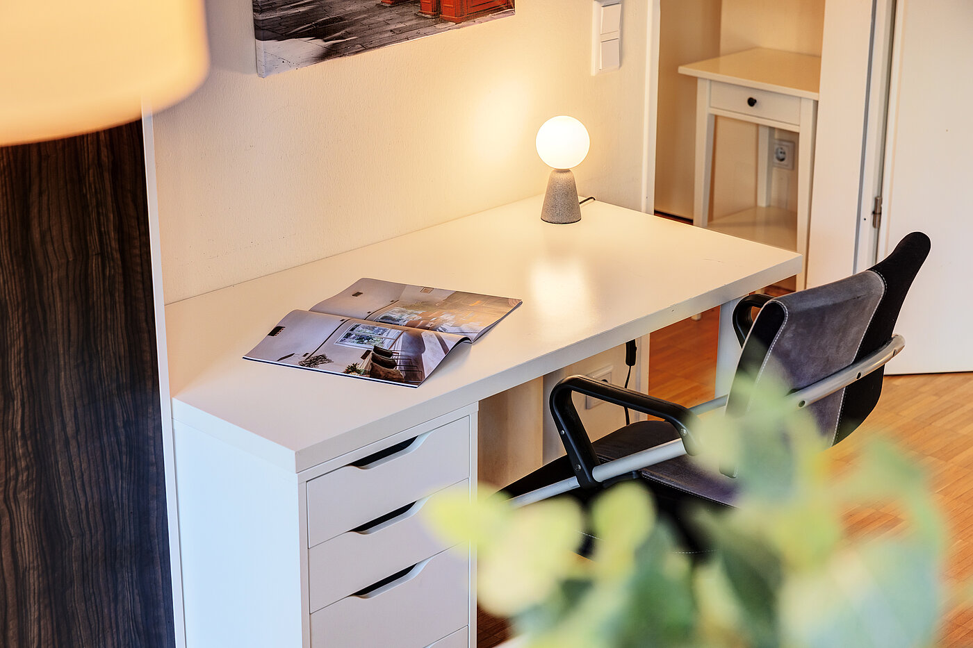 Apartment with 2 room | München-Schwabing | 703161 | Schreibtisch