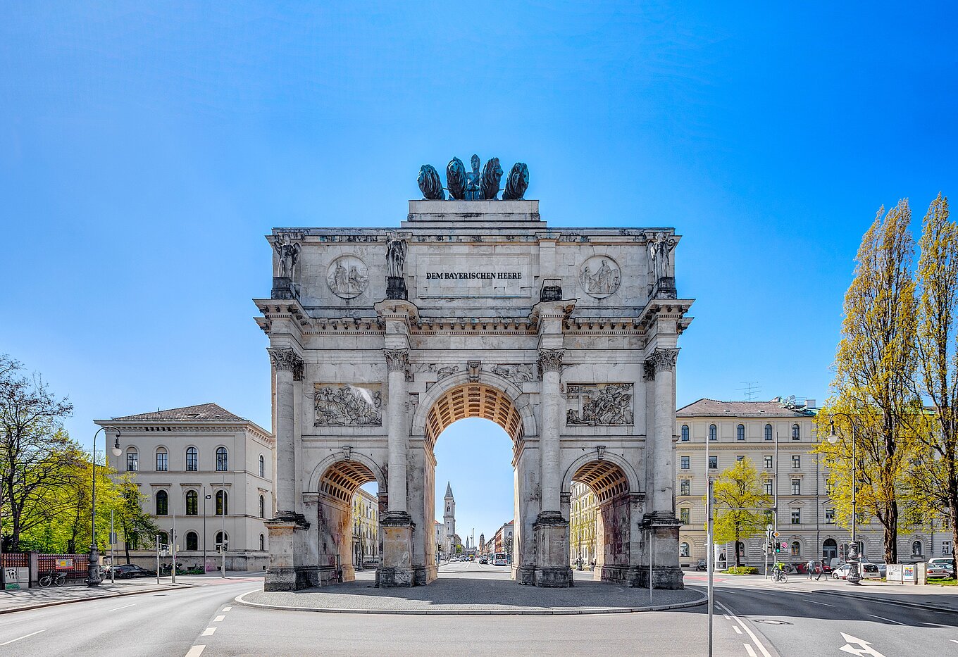 Apartment with 1 room | München-Maxvorstadt | 70165 | ...Geschichte...