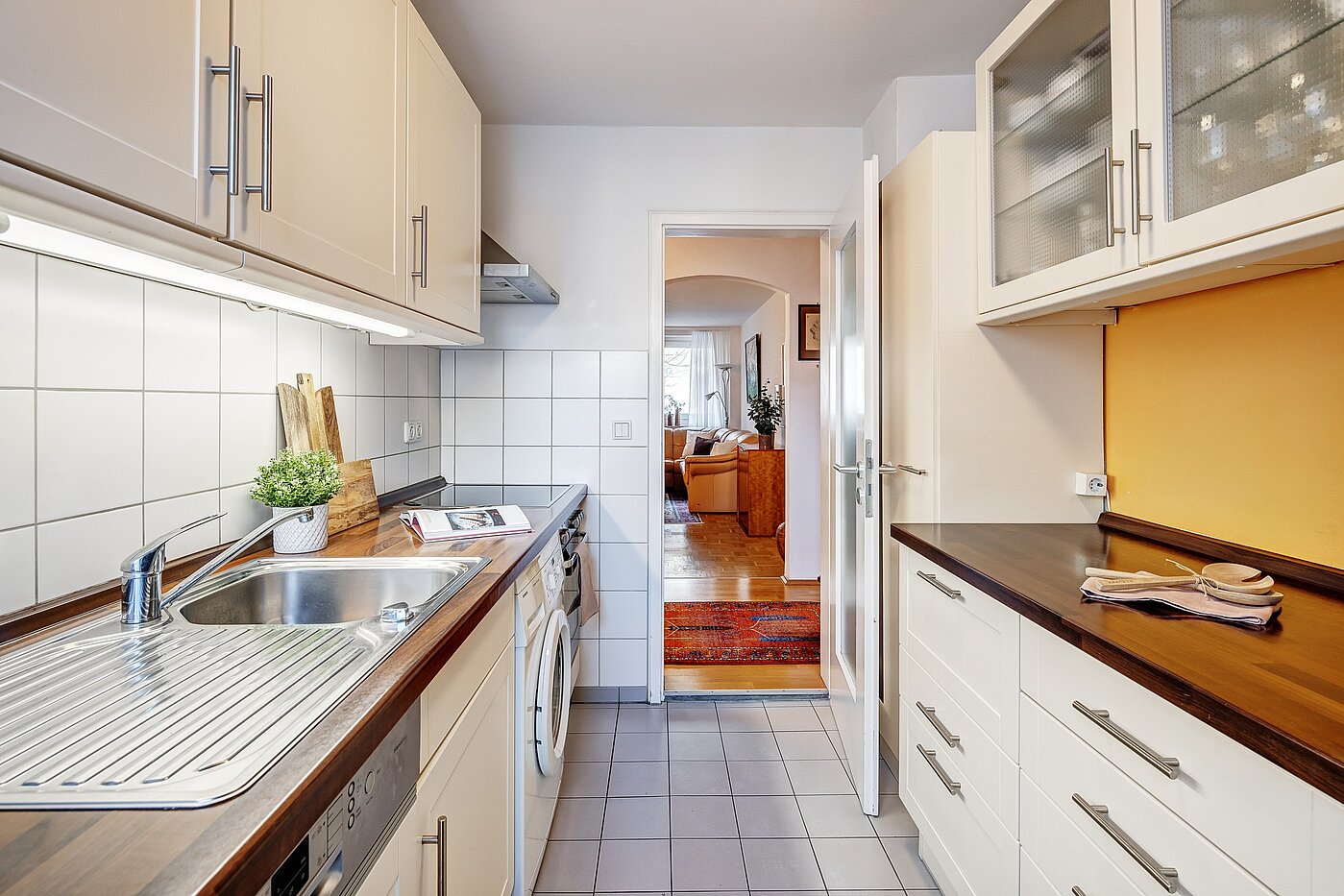 Apartment with 3 room | München-Bogenhausen | 2112ML3 | Blick zur Diele