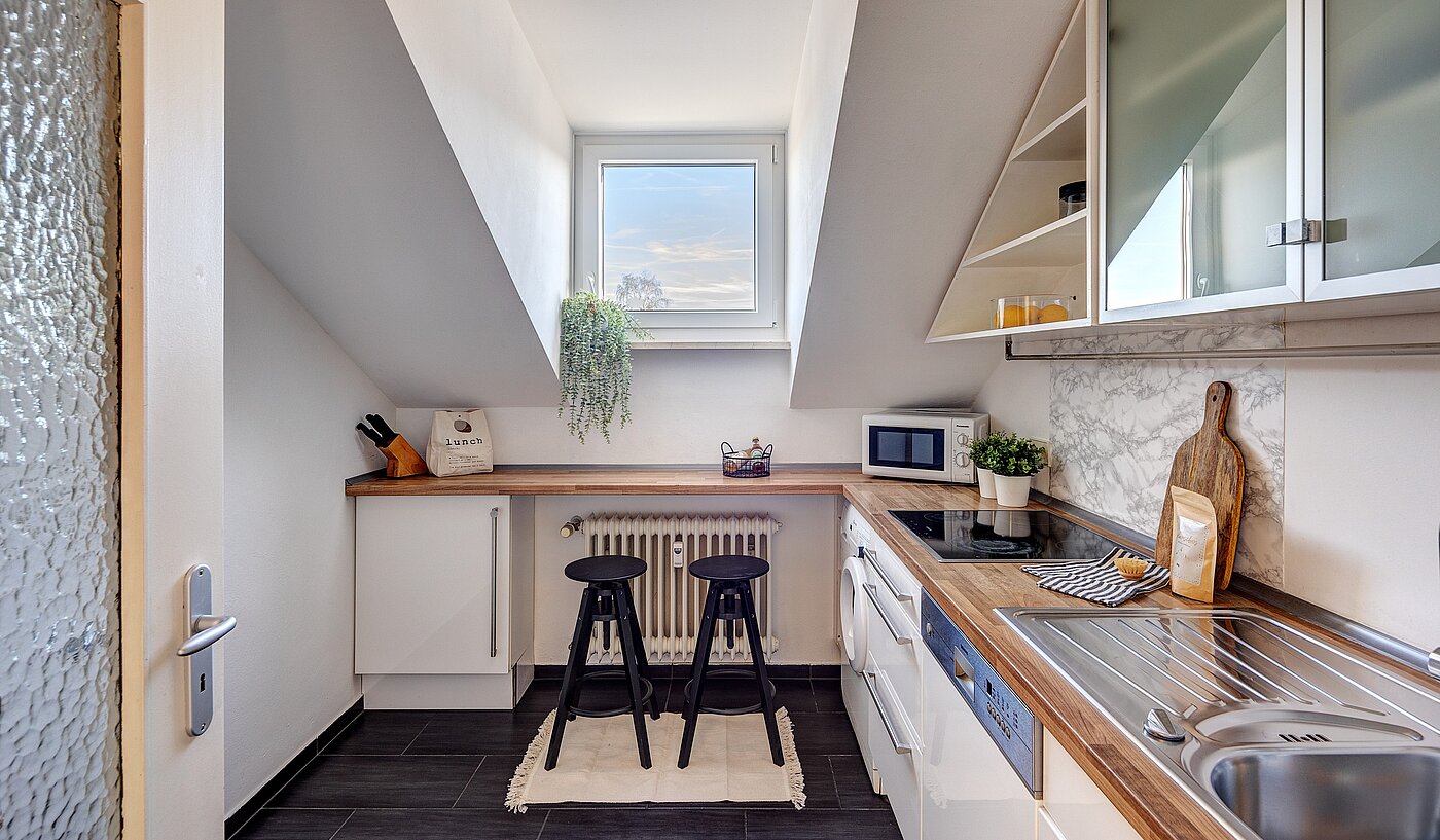 Apartment with 2 room | München-Untermenzing | 70177 | Einbauküche...