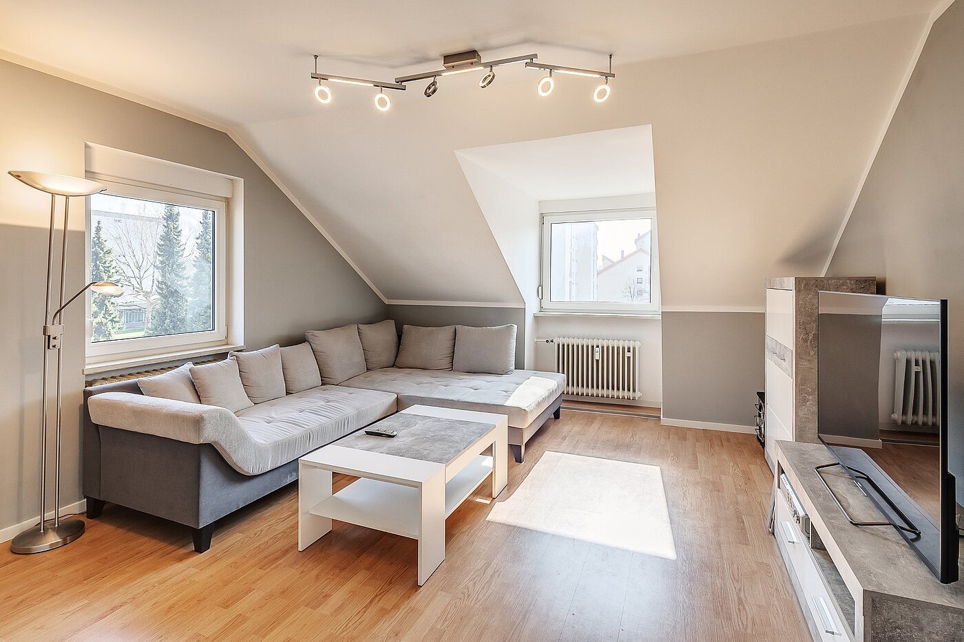Apartment with 3 room | Karlsfeld | 2004ML5 | Helles Wohnzimmer...