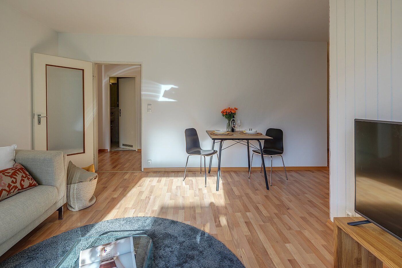 Apartment with 2 room | München-Sendling | 1810ML5 | ...mit Essbereich und...