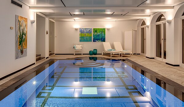 Villa with 9 room | Reutlingen | 70231 | Indoorpool