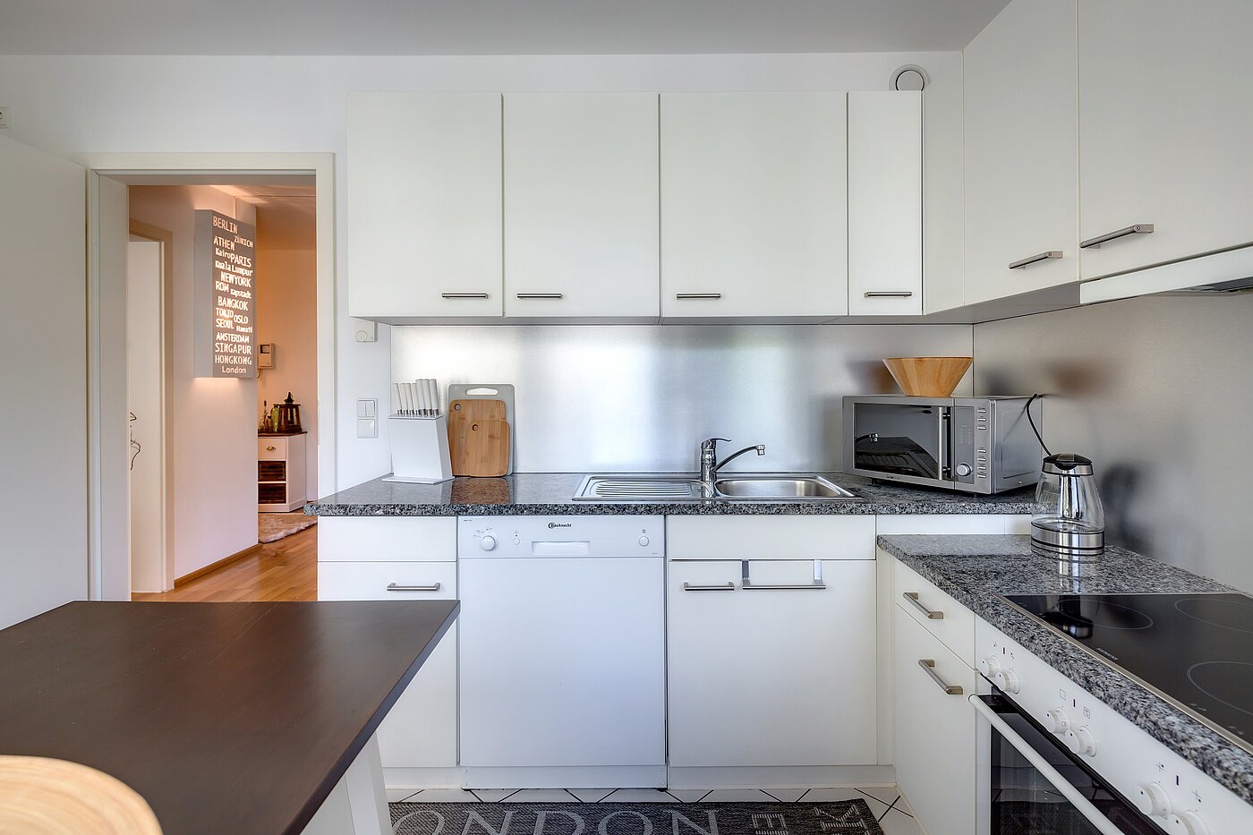 Apartment with 3 room | München-Isarvorstadt | 70157 | Einbauküche...