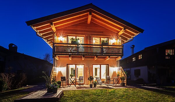 Apartment with 6 room | 70095 | Das Landhaus am Abend