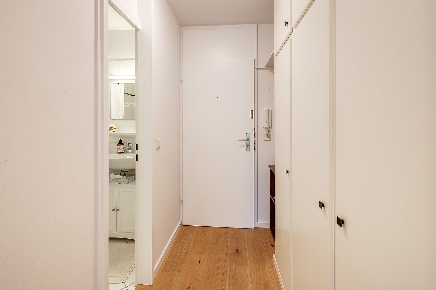 Apartment with 1 room | München-Schwabing | 70475 | Flur...