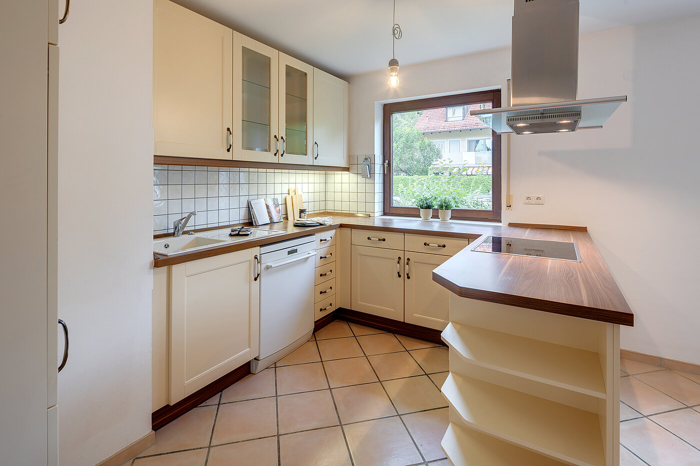 Corner townhouse with 5.5 room | München-Trudering | 702531 | Wohnküche mit...