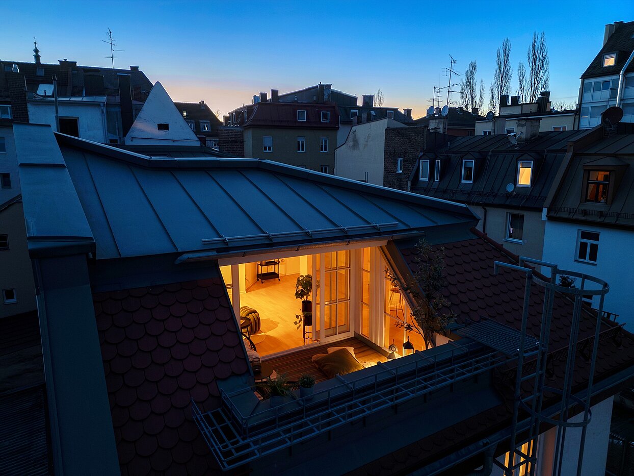 Attic Apartment with 1 room | München-Sendling | 700402 | Dämmerungs-Stimmung