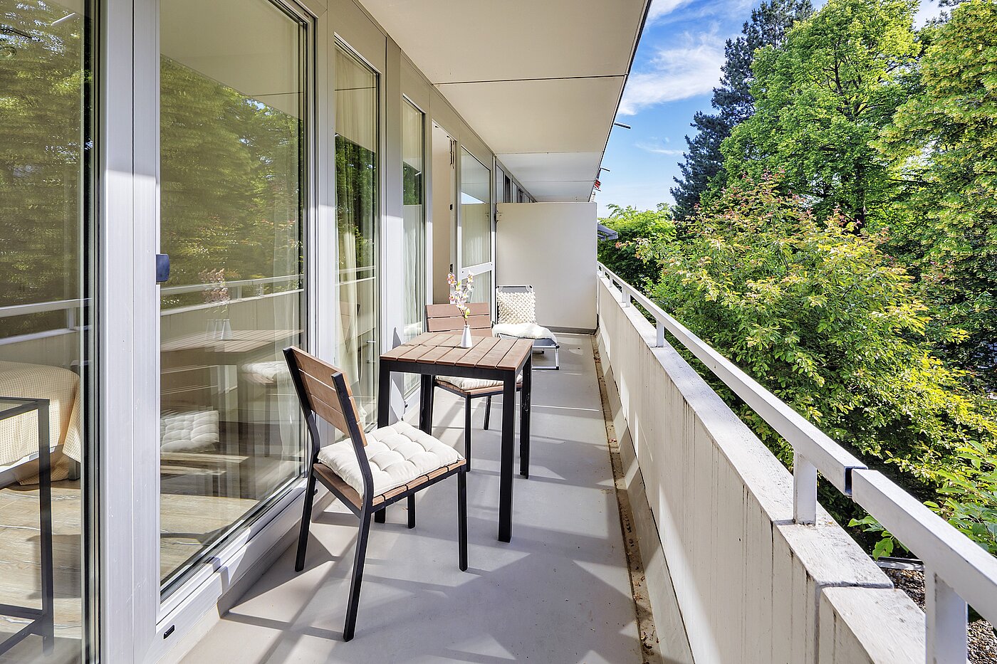 Apartment with 3.5 room | München-Bogenhausen | 70267 | Großer Balkon mit...