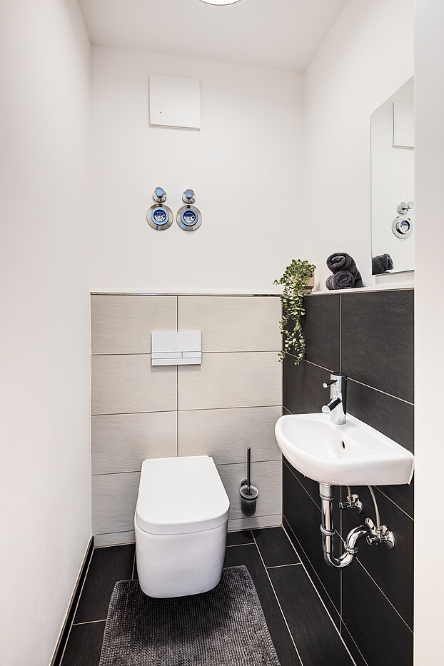 Penthouse with 2 room | München-Bogenhausen | 70385 | ...Gäste-WC