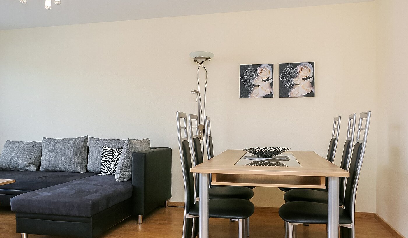 Apartment with 2 room | München-Nymphenburg | 1805ML3 | Einladender Essbereich