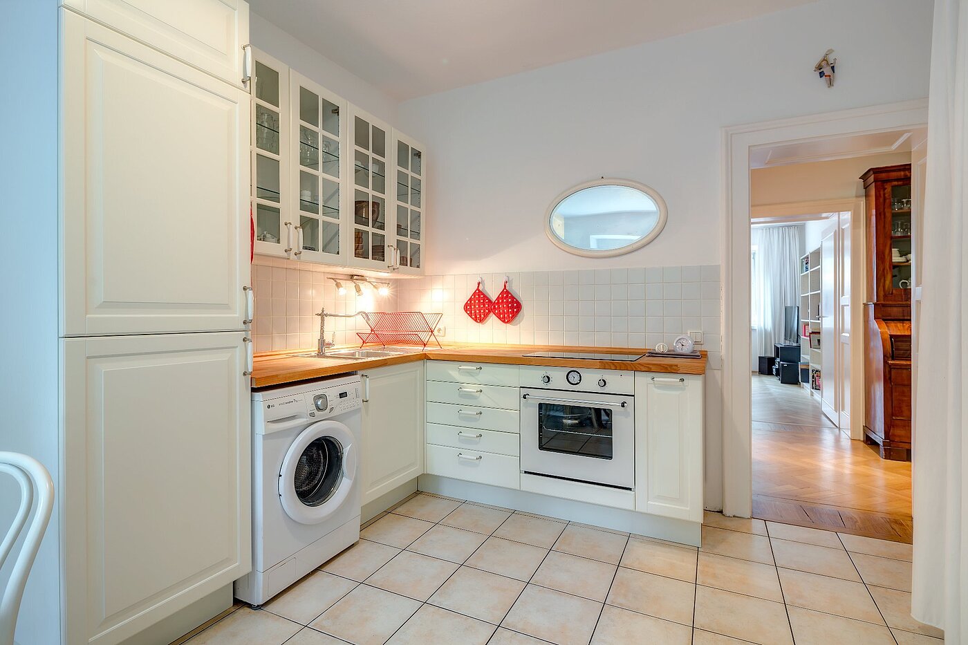Apartment with 2.5 room | München-Au | 2110ML9 | ...geräumigen Wohnküche...