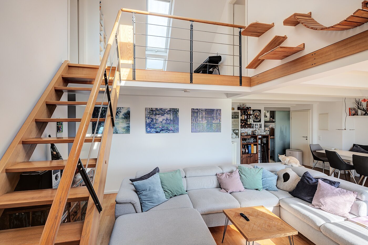 Apartment with 5 room | München-Neuhausen | 70140 | ...Essen