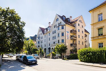 Ludwigsvorstadt: Exclusive apartment in historic building