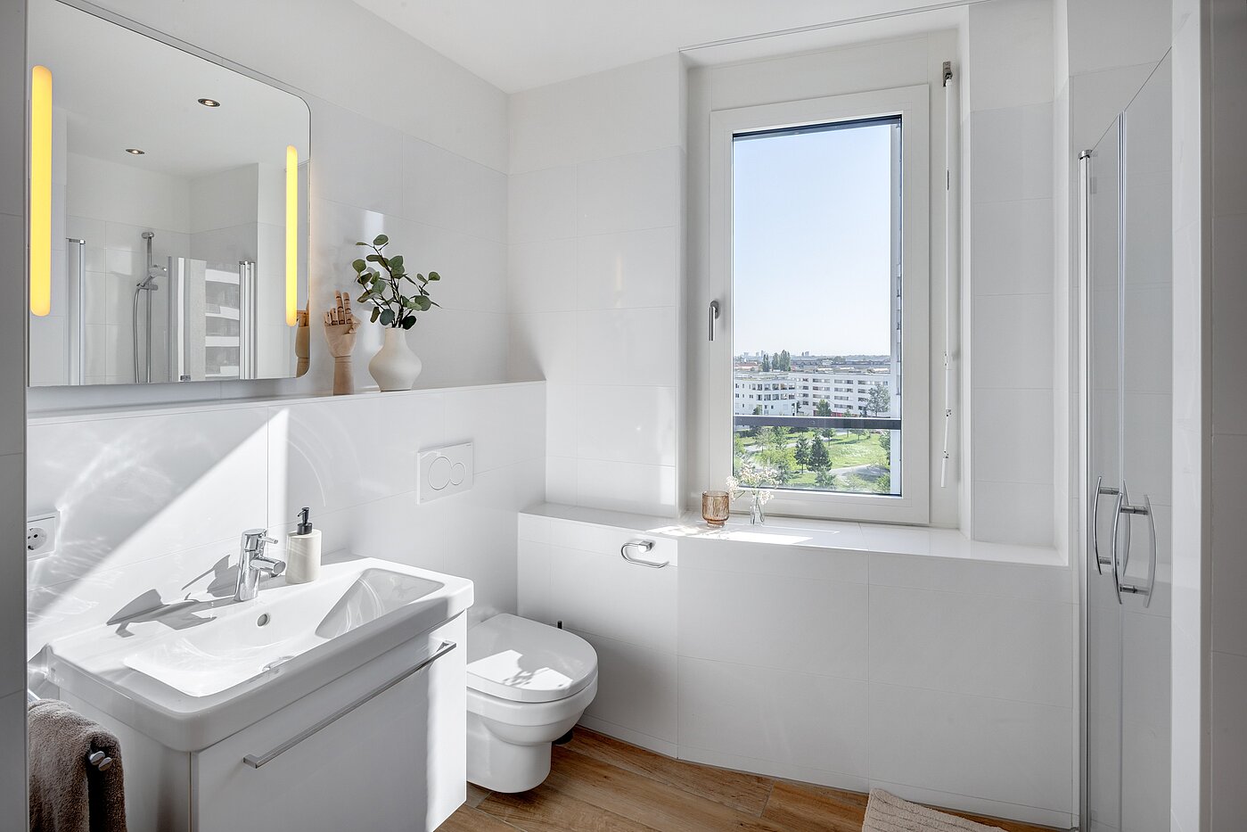 Apartment with 3 room | München-Obersendling | 70260 | ...mit Tageslicht...