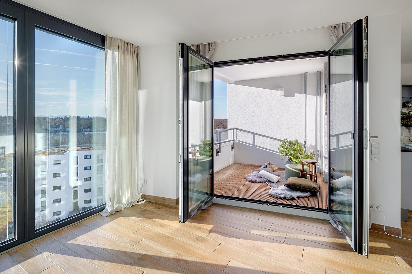 Apartment with 3 room | München-Obersendling | 70260 | Zugang zum Balkon