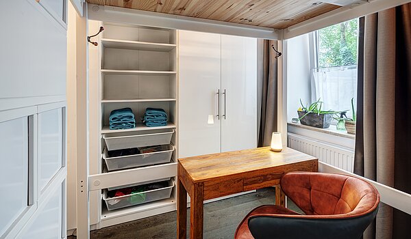 Ground floor apartment with 2 room | München-Sendling | 703811 | Kleiderschrank