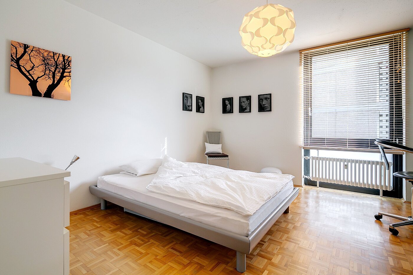 Apartment with 2 room | München-Schwabing | 2004ML1 | Geräumiges Schlafzimmer
