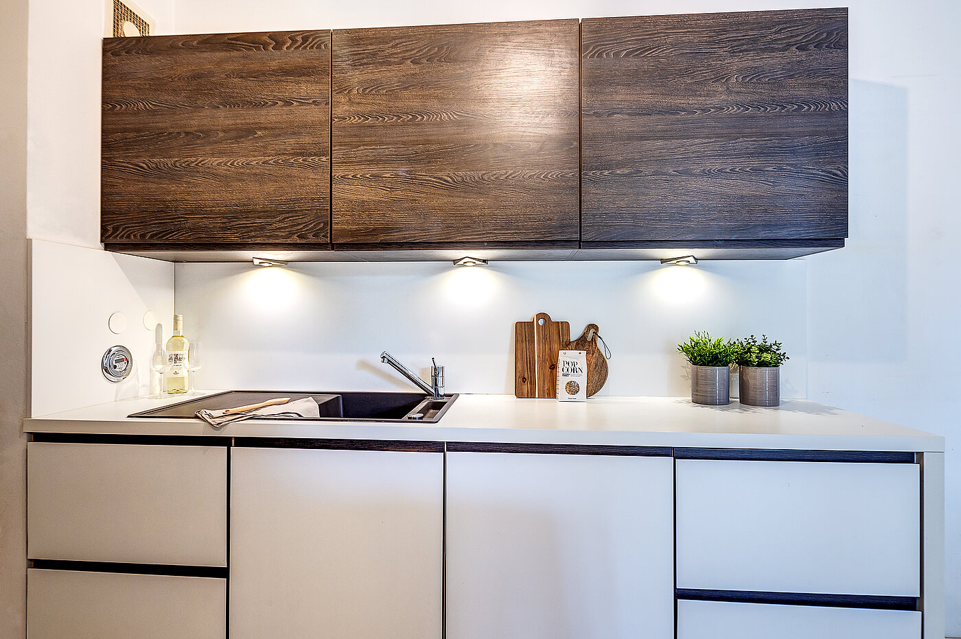 Ground floor apartment with 2.5 room | 70018 | ...Ober-/ Unterschränken und...