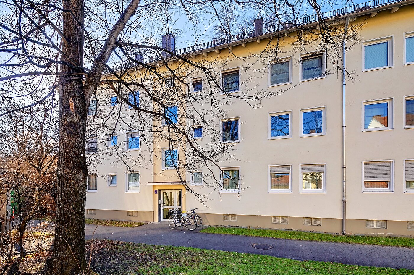 Apartment with 4 room | München-Berg am Laim | 2002ML3 | Hausansicht