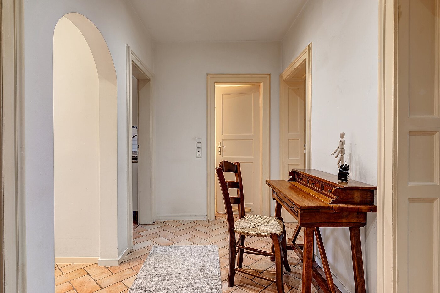 Apartment with 2.5 room | München-Au | 2001ML9 | Ansprechendes Entreé